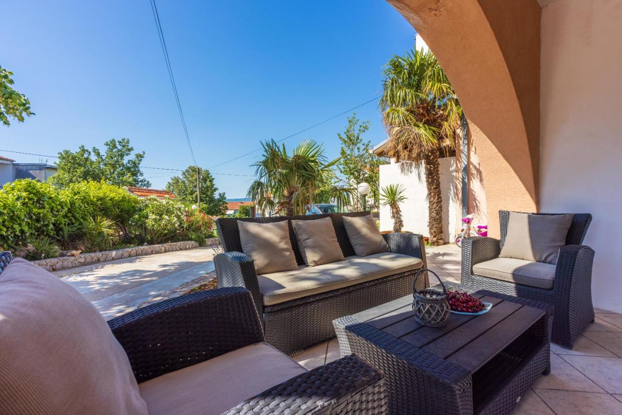 קריקווניצה Apartments Marija מראה חיצוני תמונה