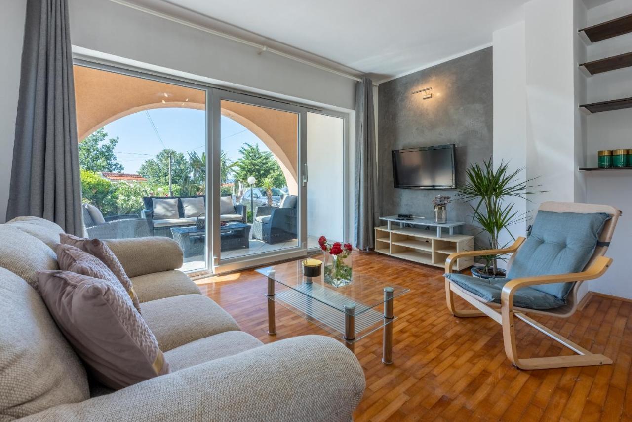 קריקווניצה Apartments Marija מראה חיצוני תמונה