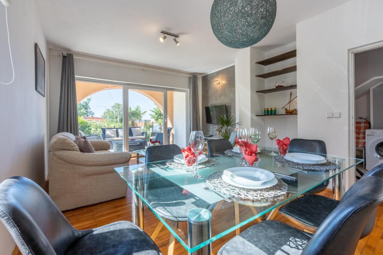 קריקווניצה Apartments Marija מראה חיצוני תמונה